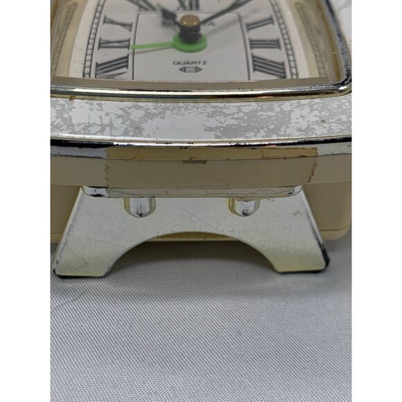 Vintage Bulova Quartz Japan-Made Alarm Clock Beige & Gold 3.5" Roman Numerals - Picture 7 of 8